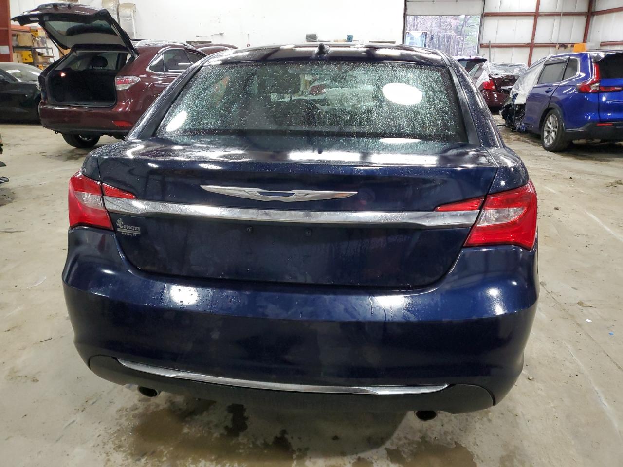 2013 Chrysler 200 - Image 6