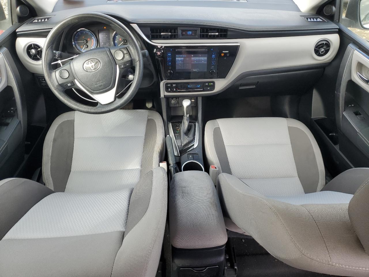2017 Toyota Corolla - Image 8