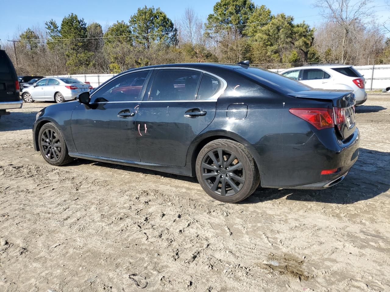 2015 Lexus GS - Image 2