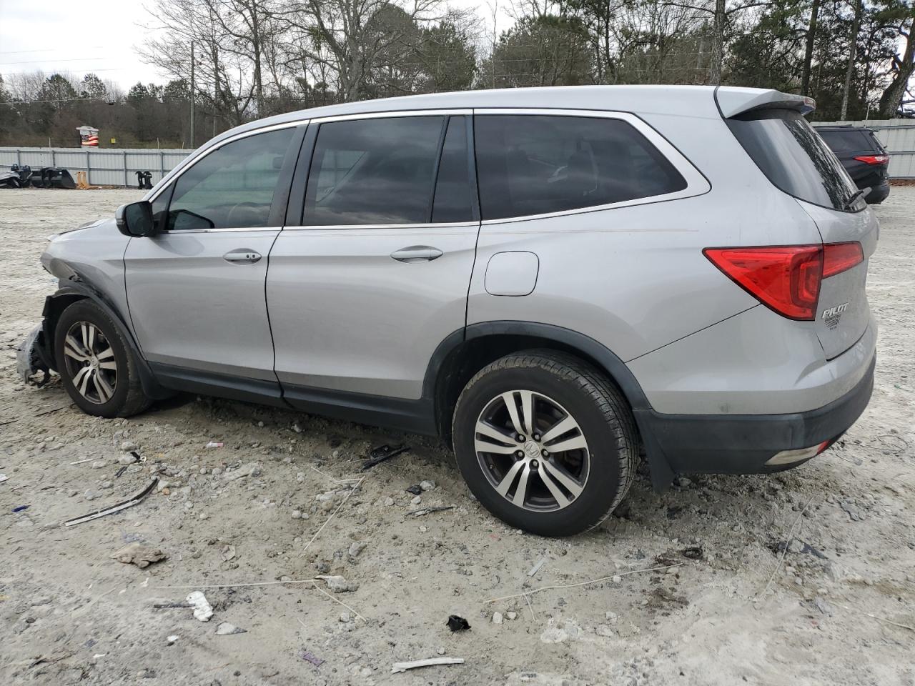 2016 Honda Pilot - Image 2