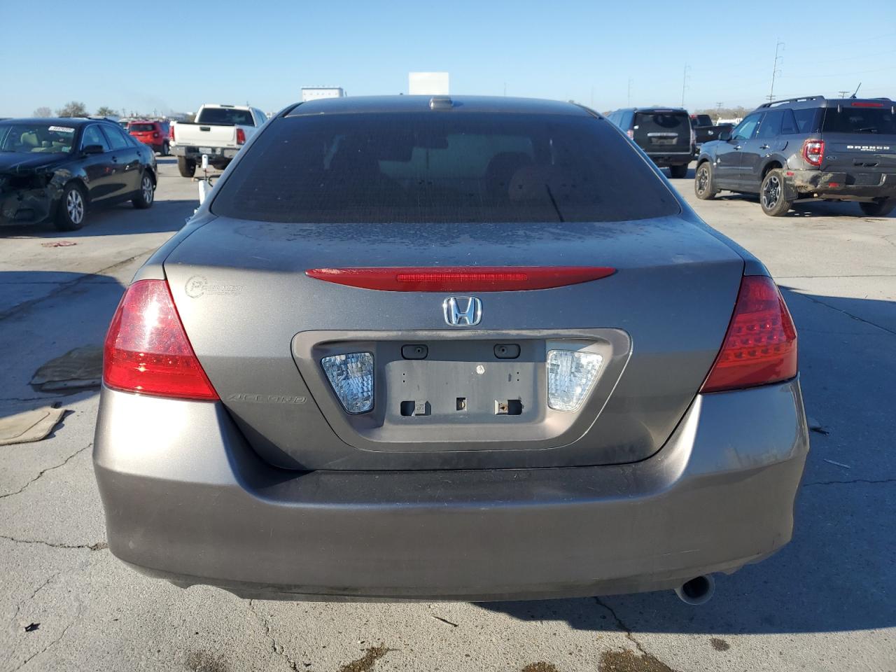 2007 Honda Accord - Image 6