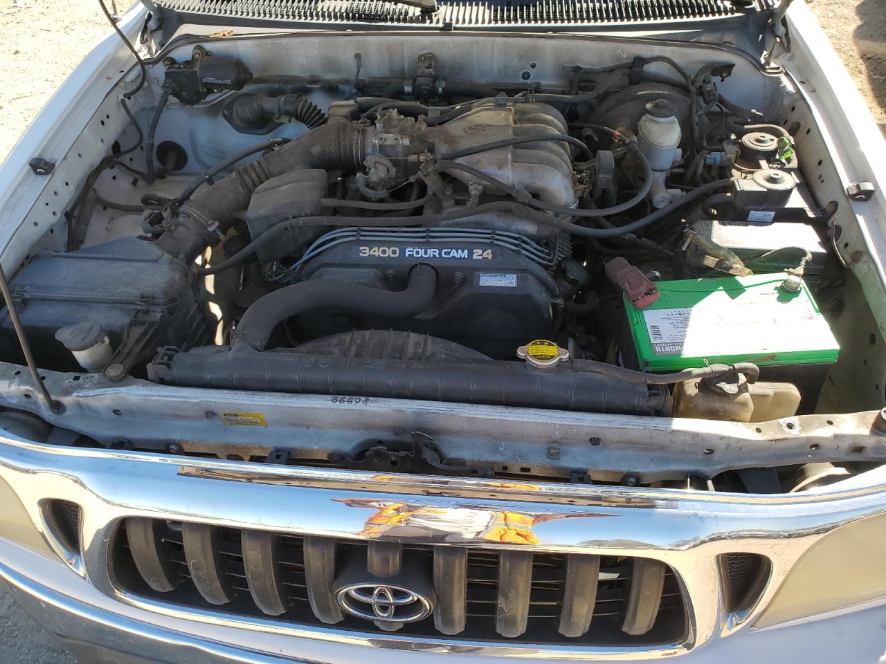 2001 Toyota Tacoma - Image 11