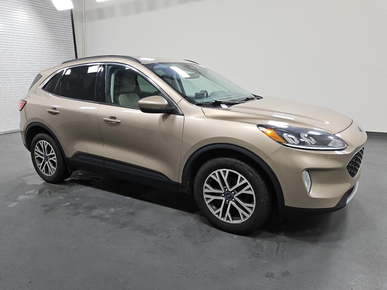 2021 Ford Escape - Image 4