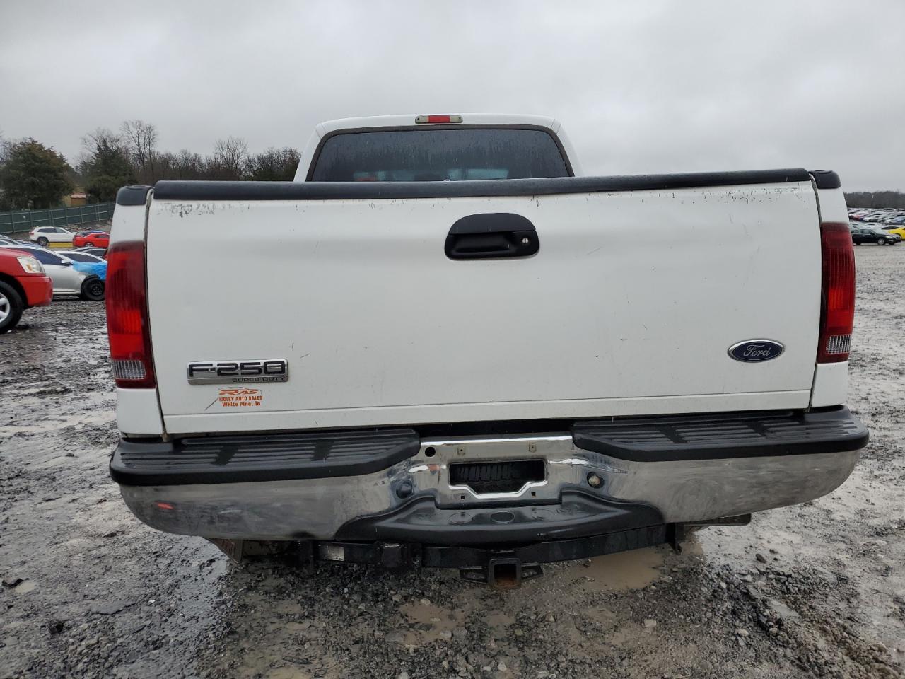 2006 Ford F250 - Image 6