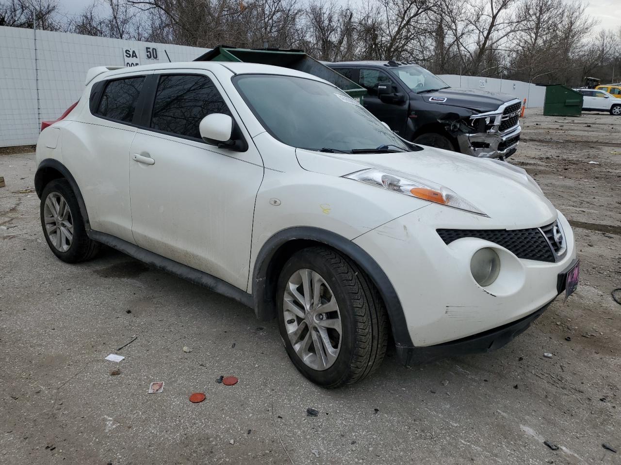 2013 Nissan Juke - Image 4