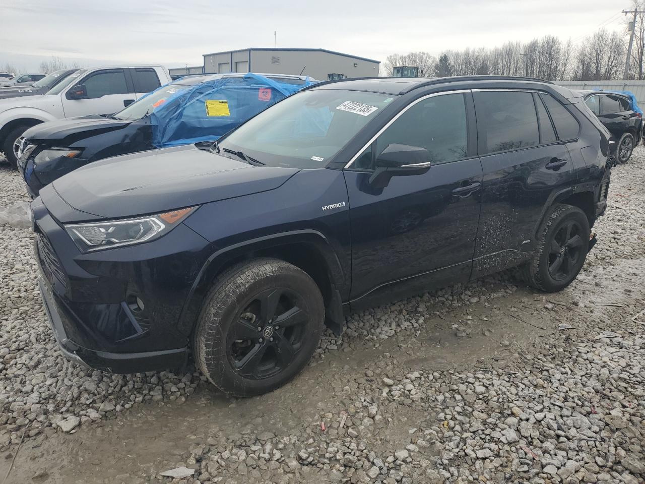 2020 Toyota RAV 4 - Image 1