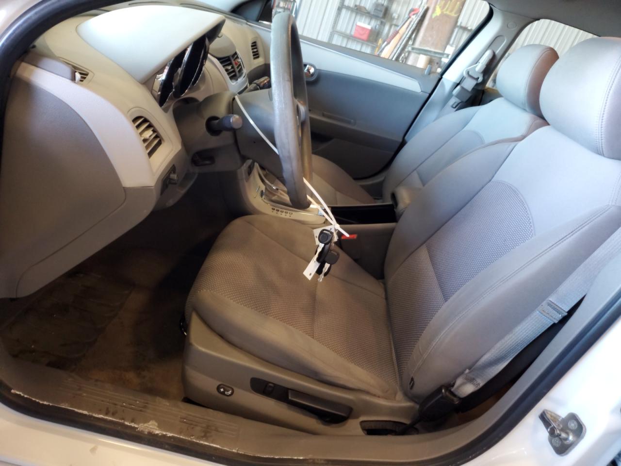 2012 Chevrolet Malibu - Image 7