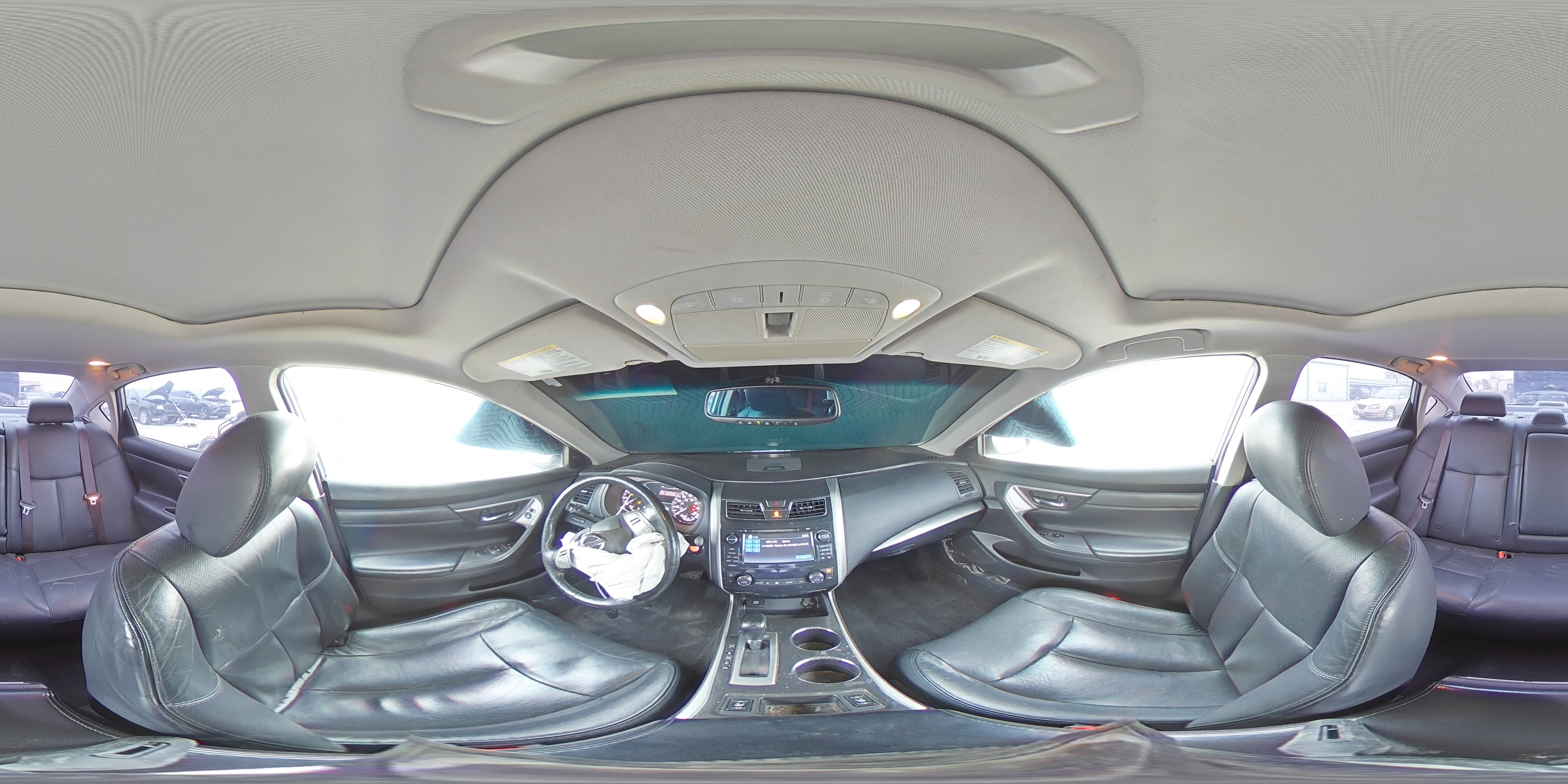 2015 Nissan Altima - Image 12