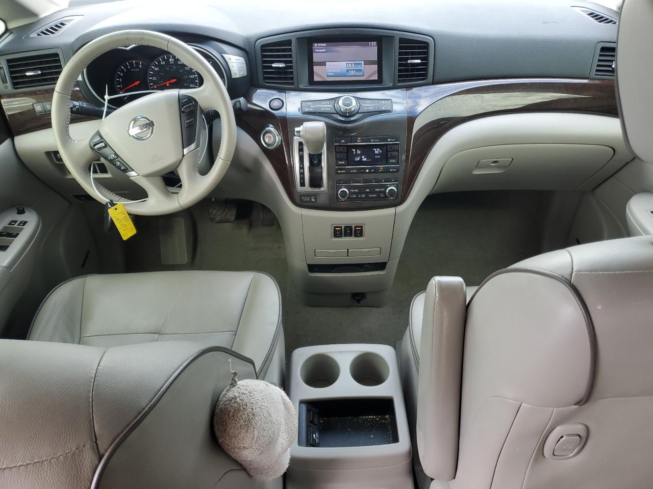 2015 Nissan Quest - Image 8