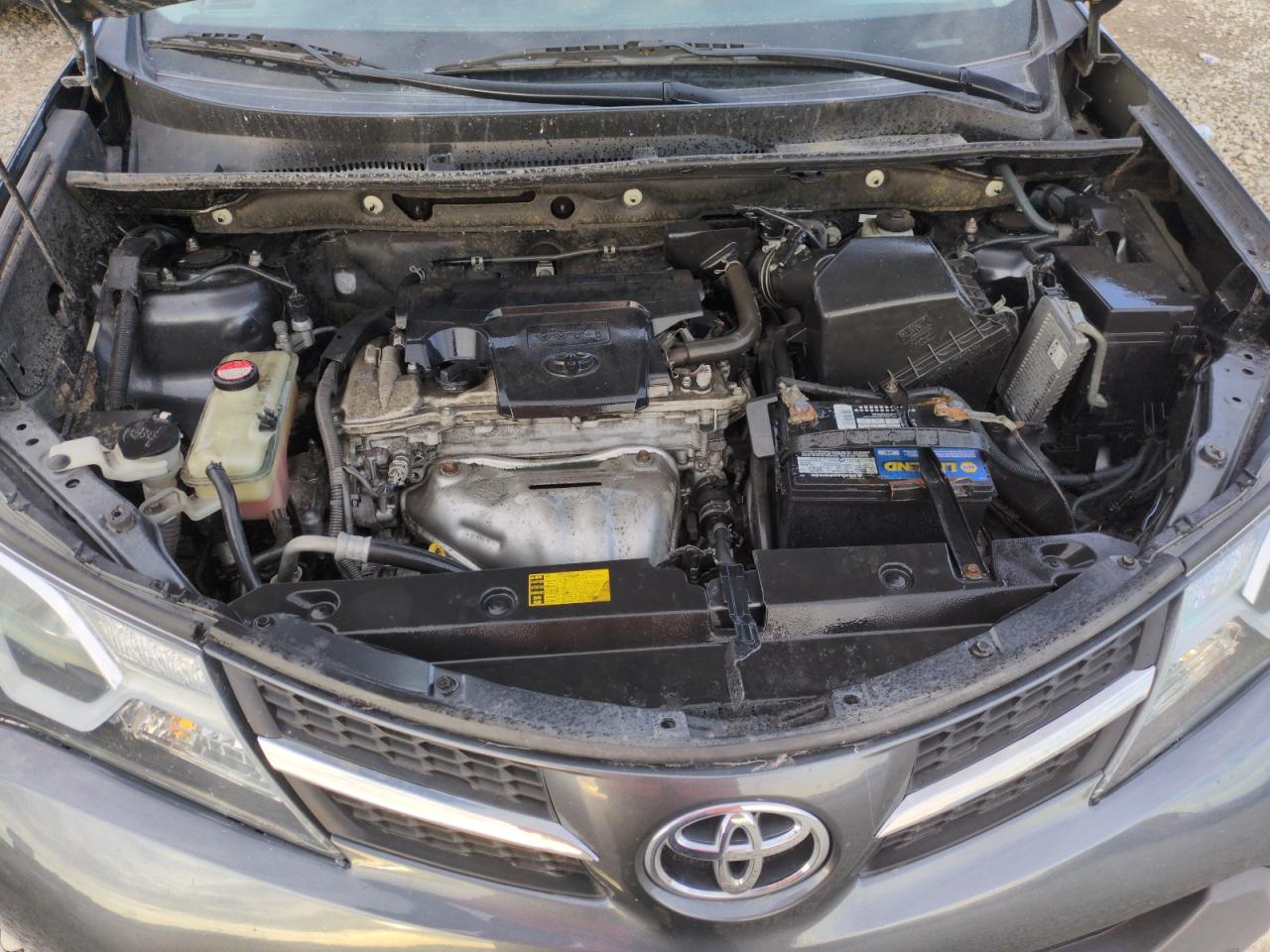 2015 Toyota RAV 4 - Image 11