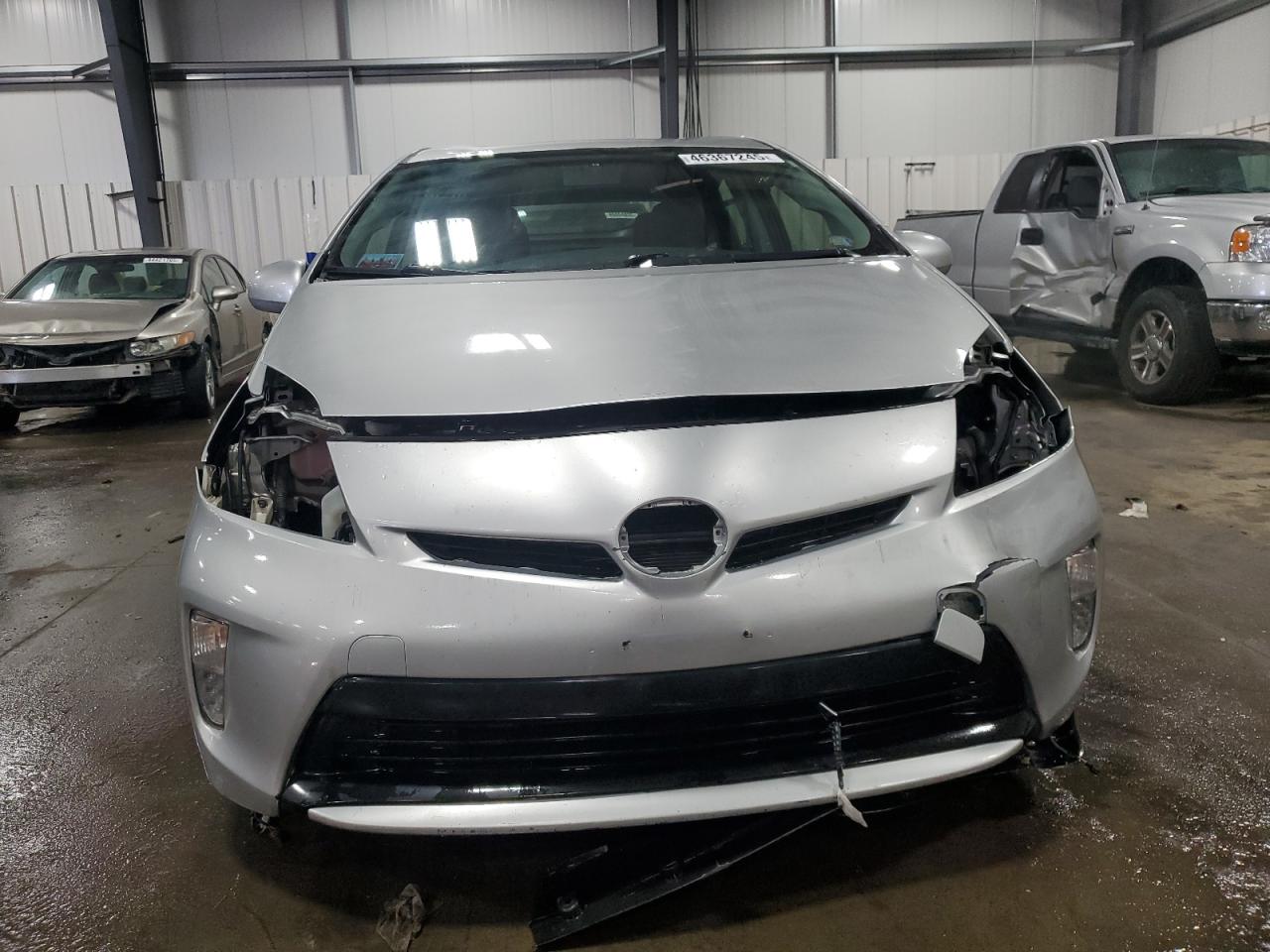 2013 Toyota Prius - Image 5