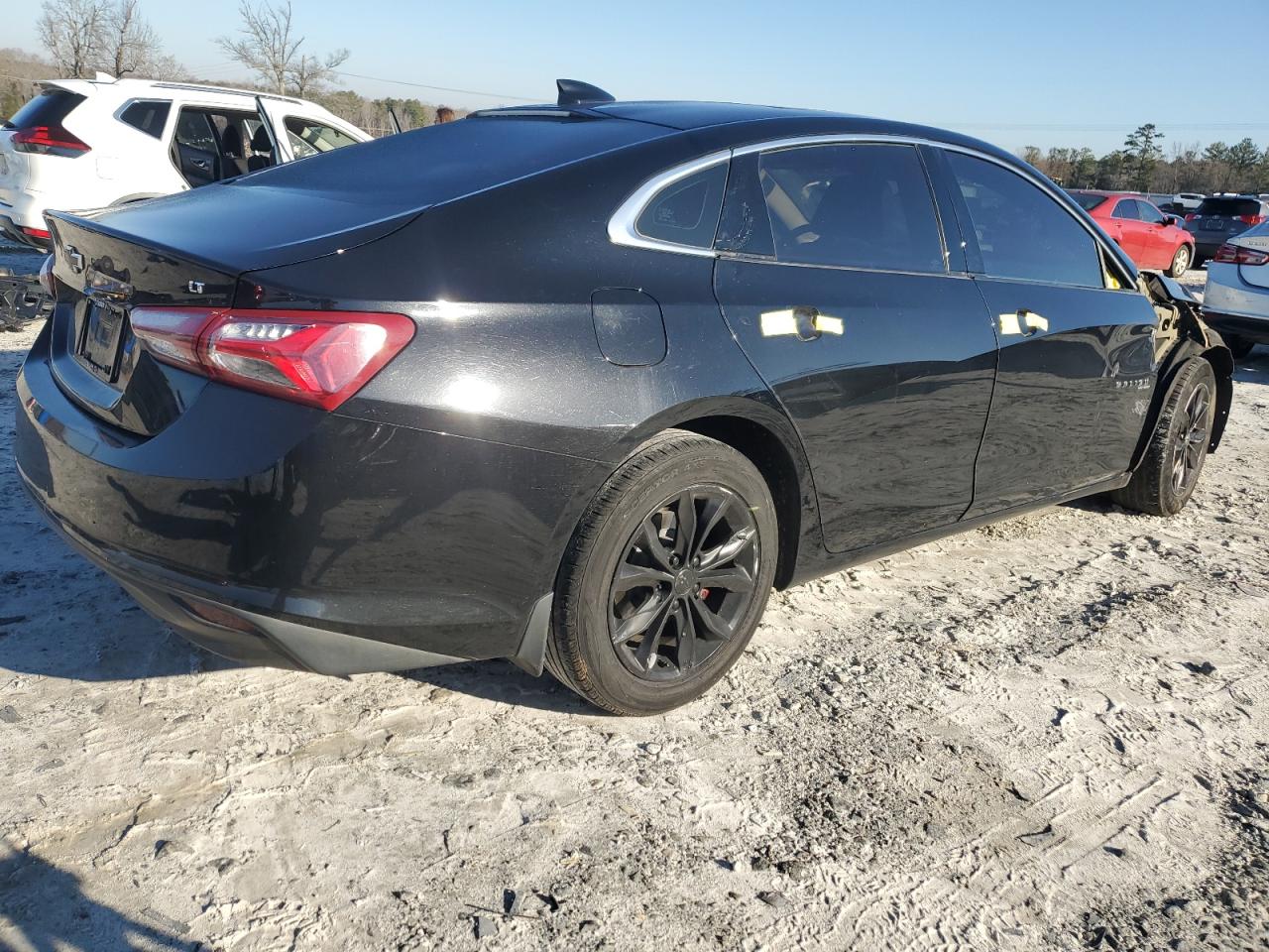 2019 Chevrolet Malibu - Image 3