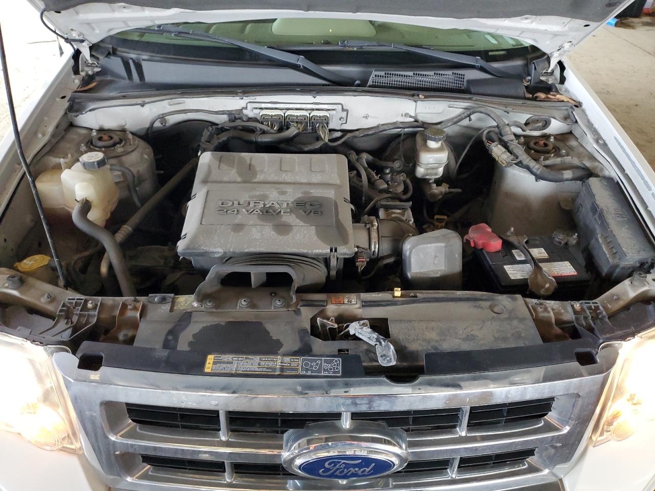 2012 Ford Escape - Image 12