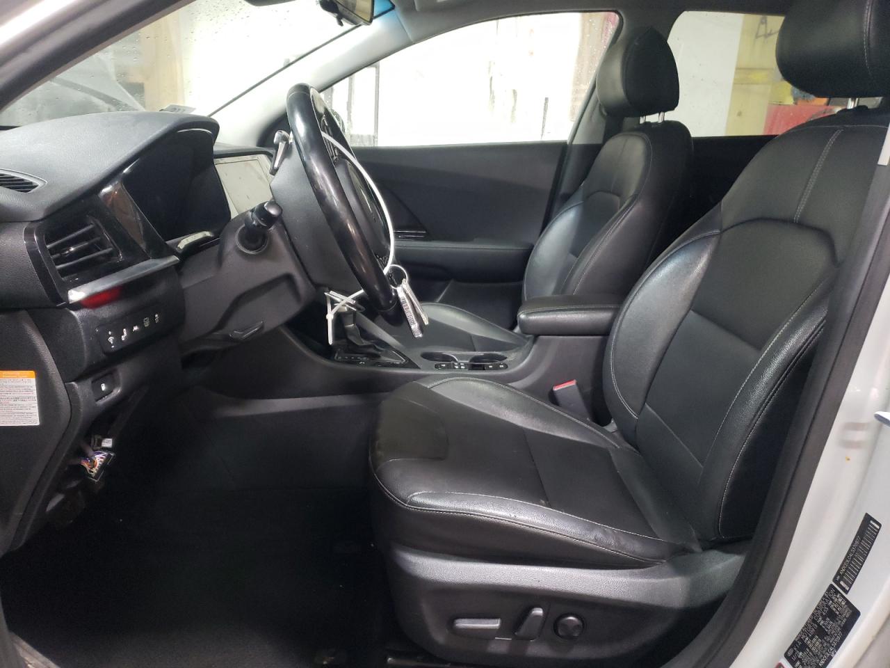 2020 Kia Niro - Image 7