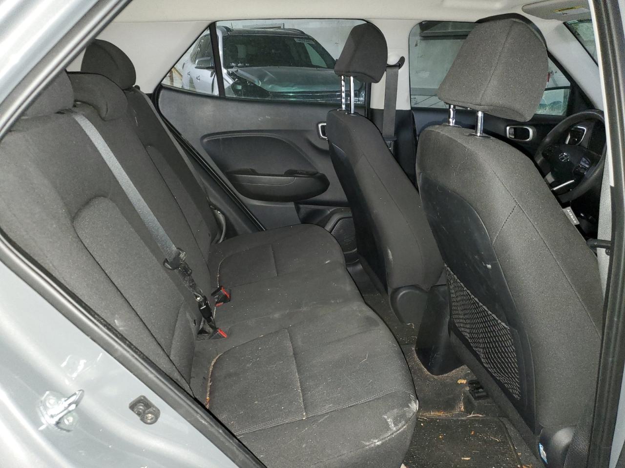 2021 Hyundai Venue - Image 11