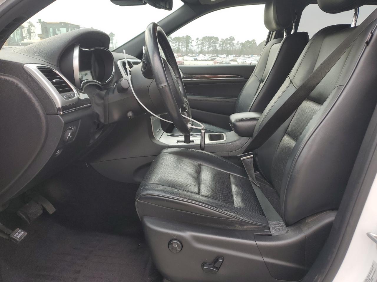 2015 Jeep Grand Cherokee - Image 7