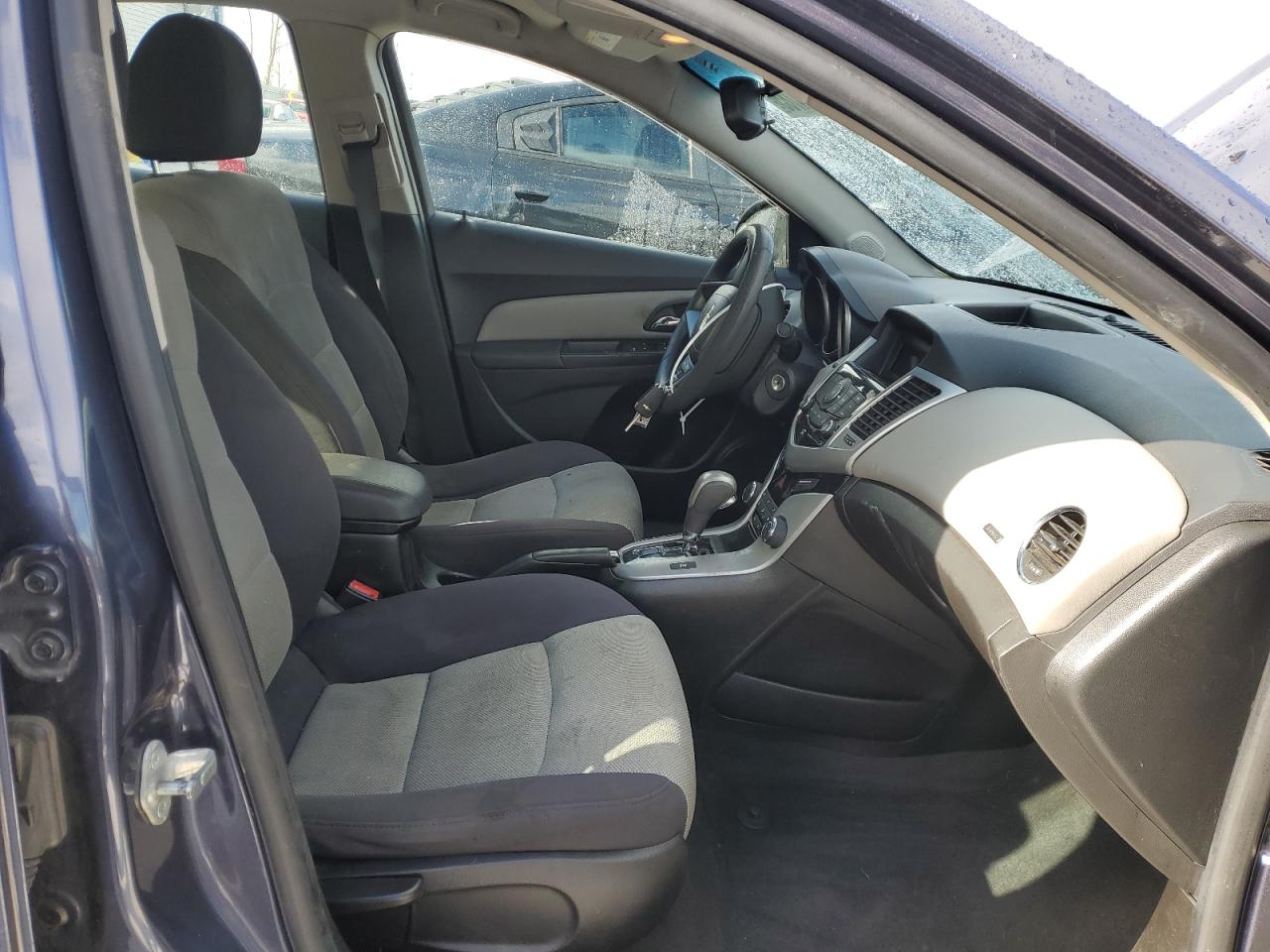 2013 Chevrolet Cruze - Image 7