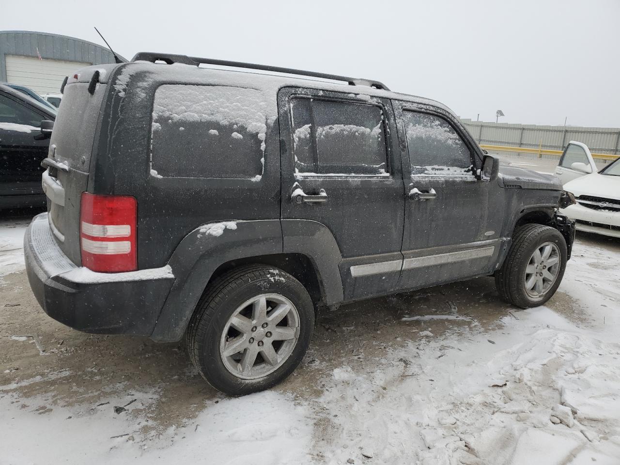 2012 Jeep Liberty (North America) - Image 3