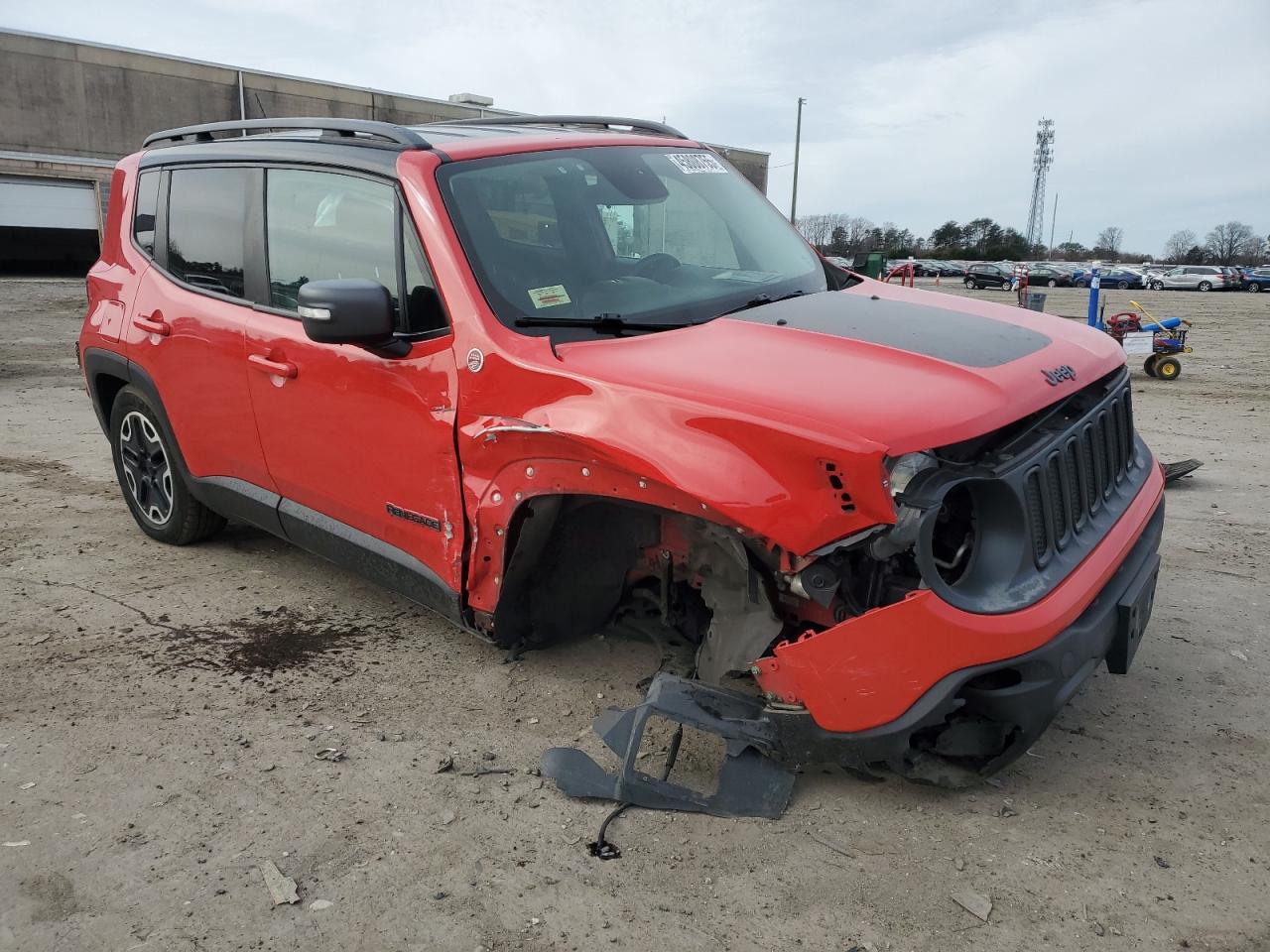 2015 Jeep Renegade - Image 4