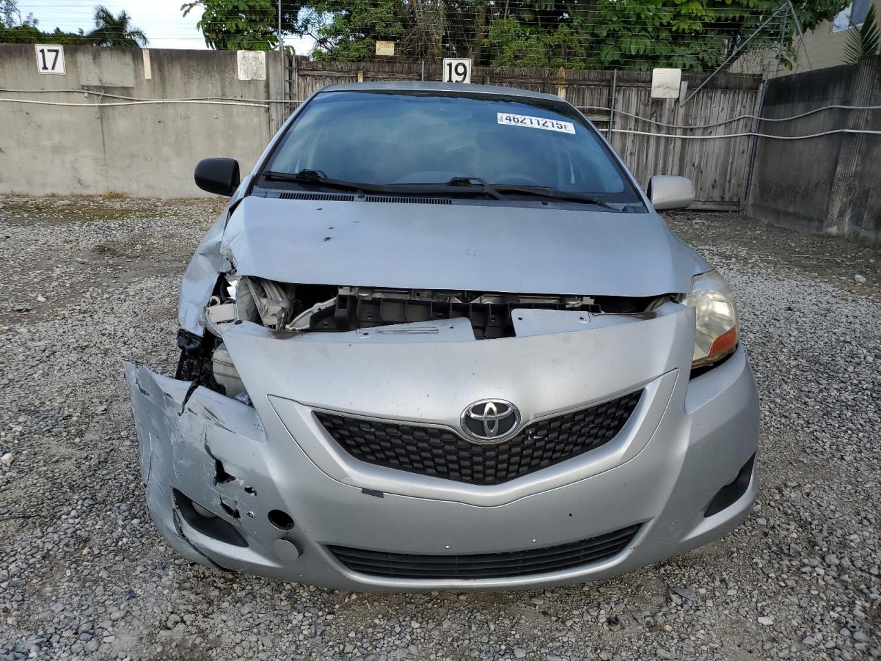 2009 Toyota Yaris - Image 5