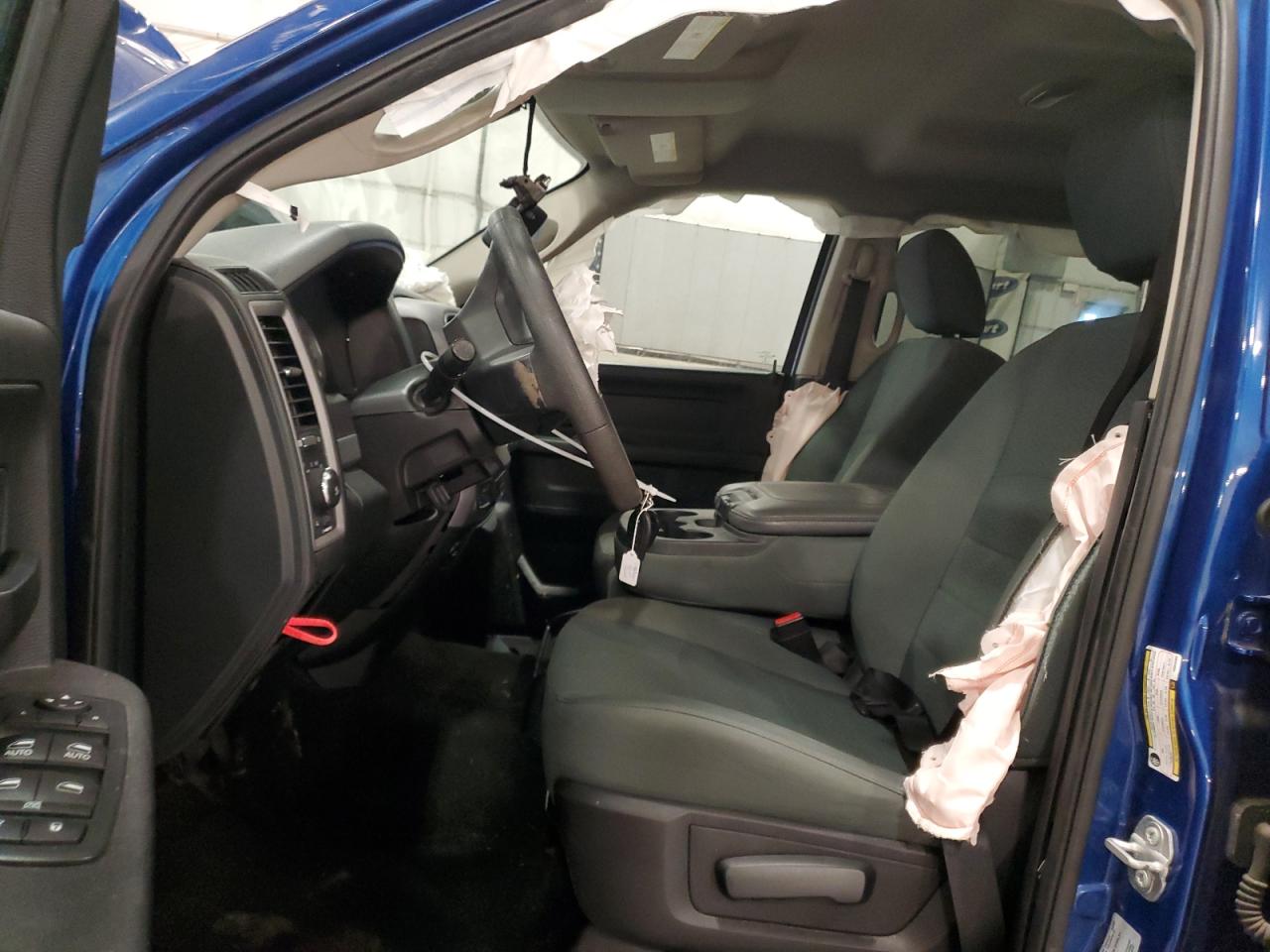 2017 RAM 1500 - Image 7