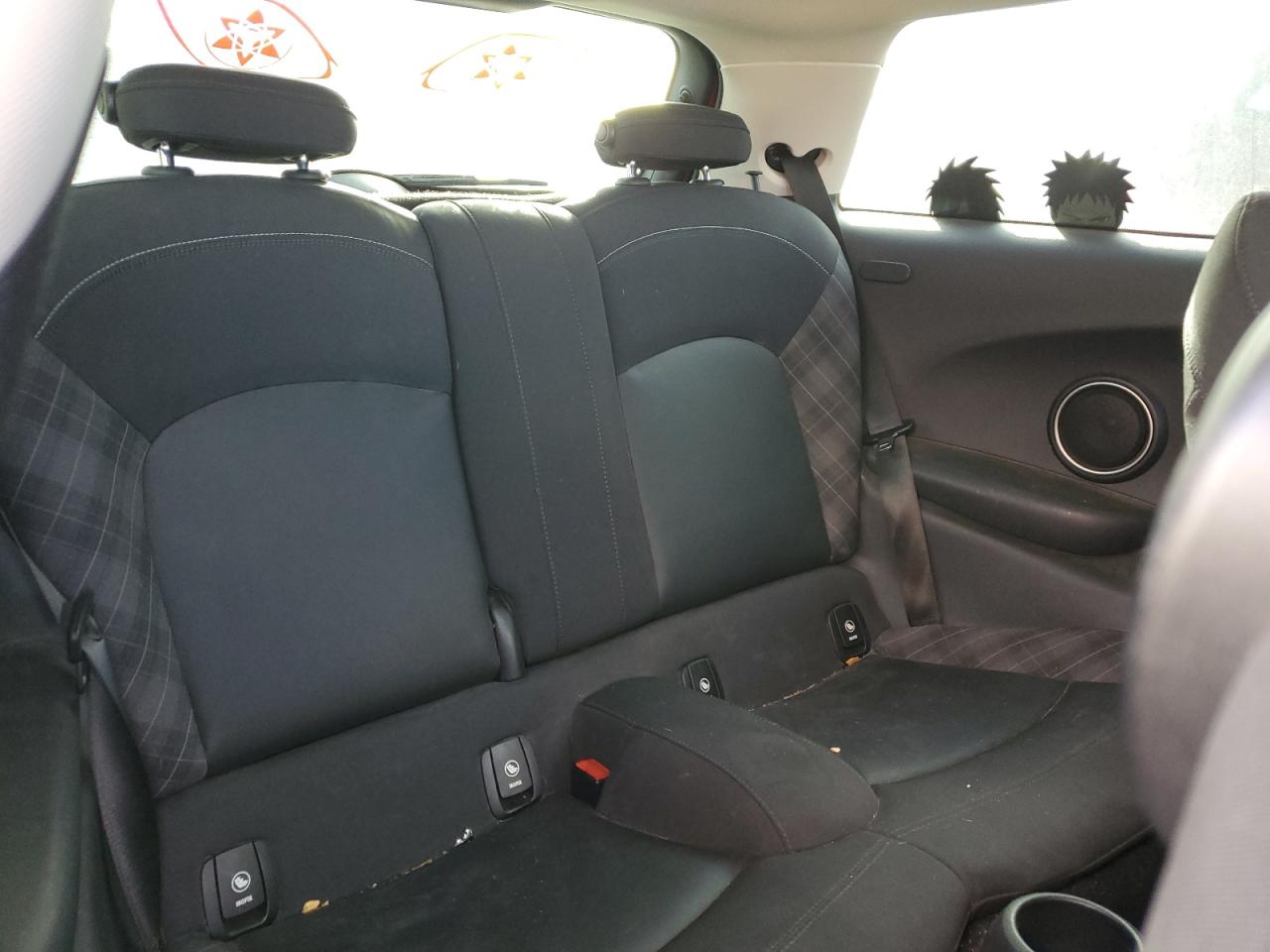 2015 MINI Cooper - Image 11