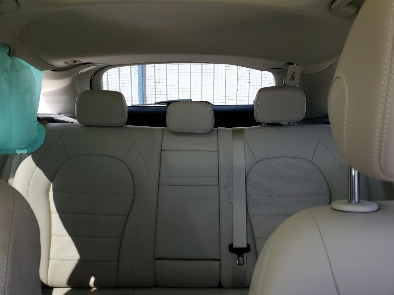 2019 Mercedes-Benz GLC - Image 10