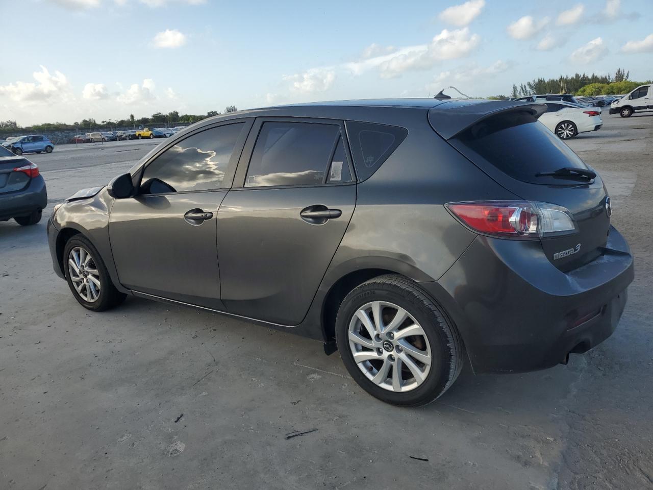 2013 Mazda 3 - Image 2