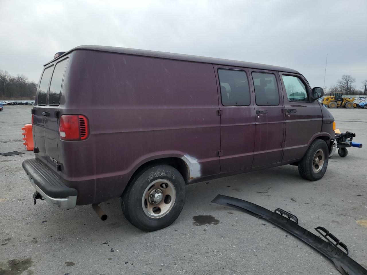 2003 Dodge RAM Van - Image 3