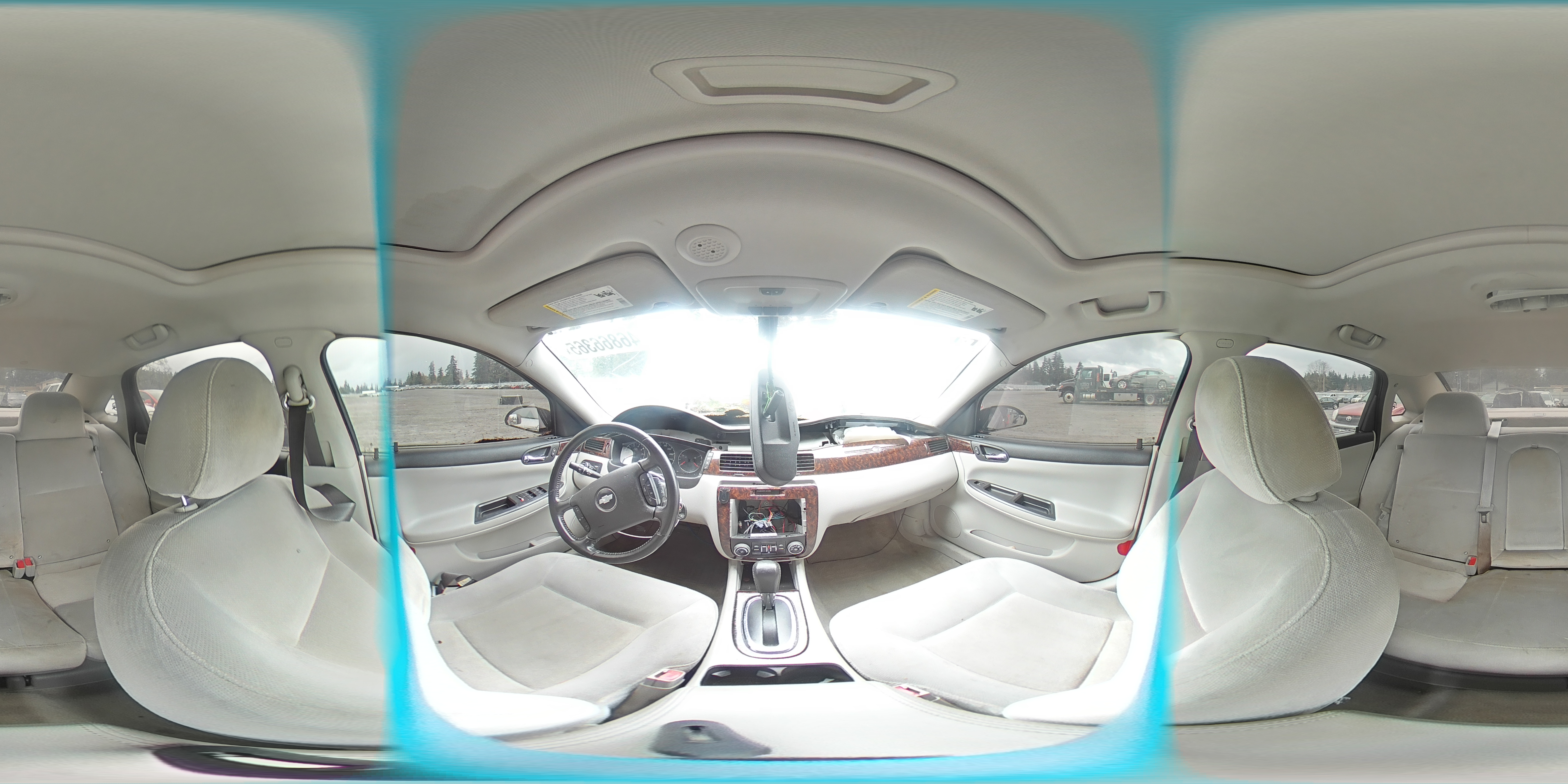 2014 Chevrolet Impala - Image 13