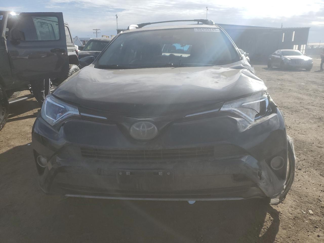 JTMRJREV9JD176293 TOYOTA RAV4 2018