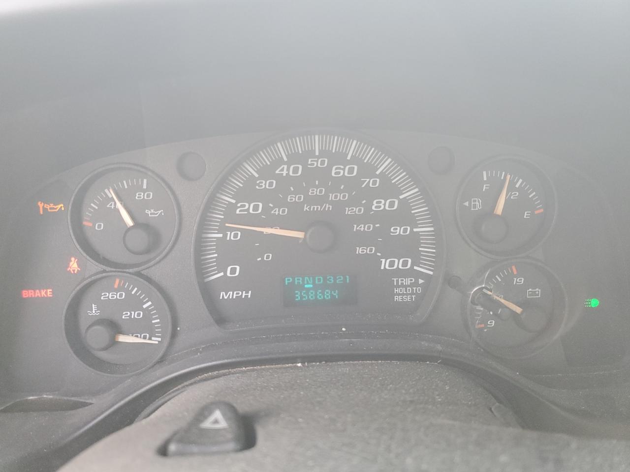 2007 Chevrolet Express - Image 9