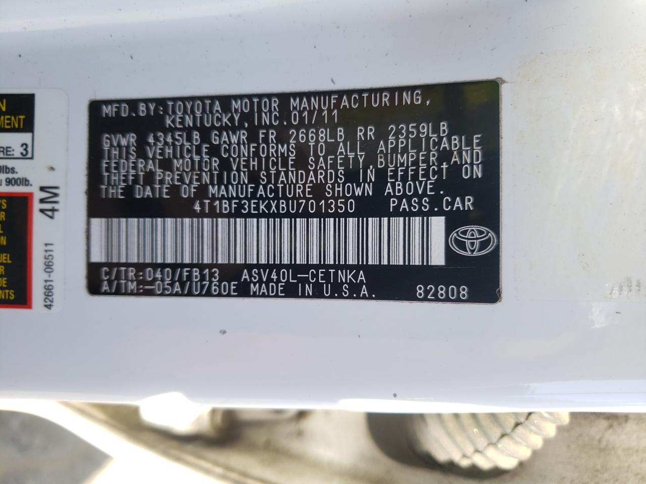 2011 Toyota Camry - Image 12