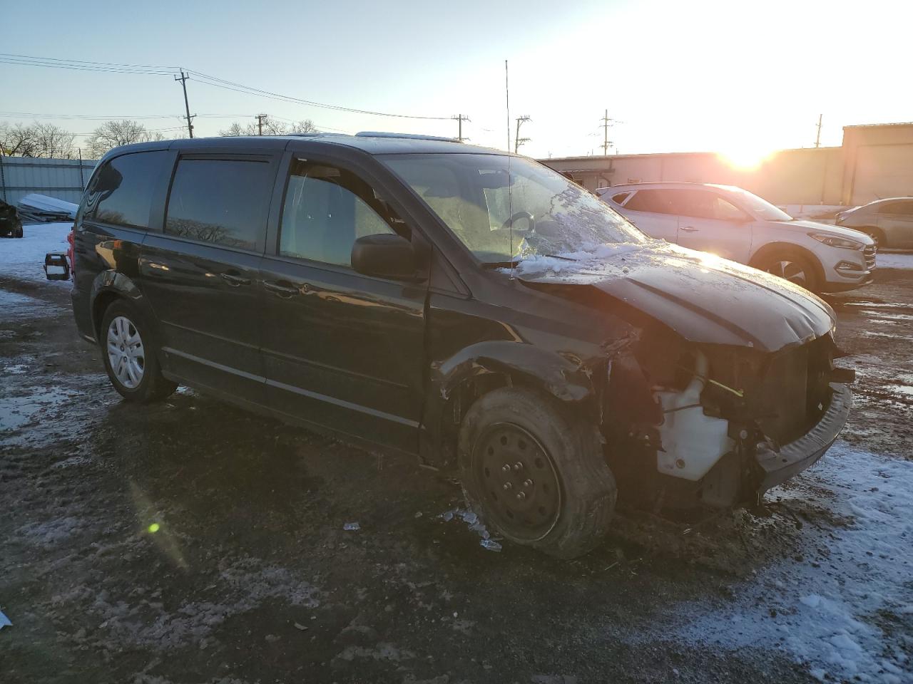 2016 Dodge Caravan - Image 4