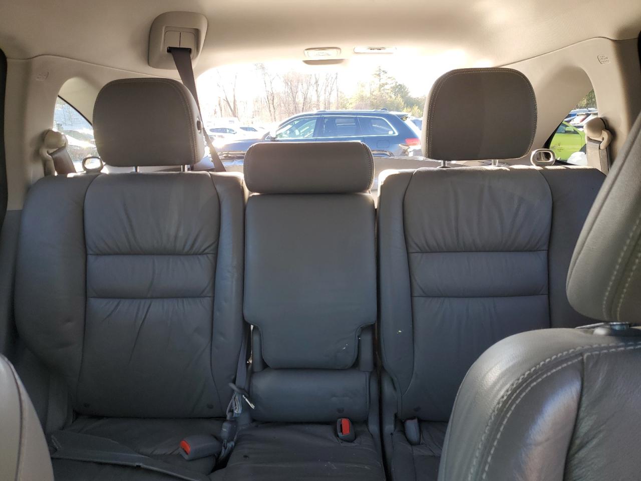 2010 Honda CR-V - Image 10