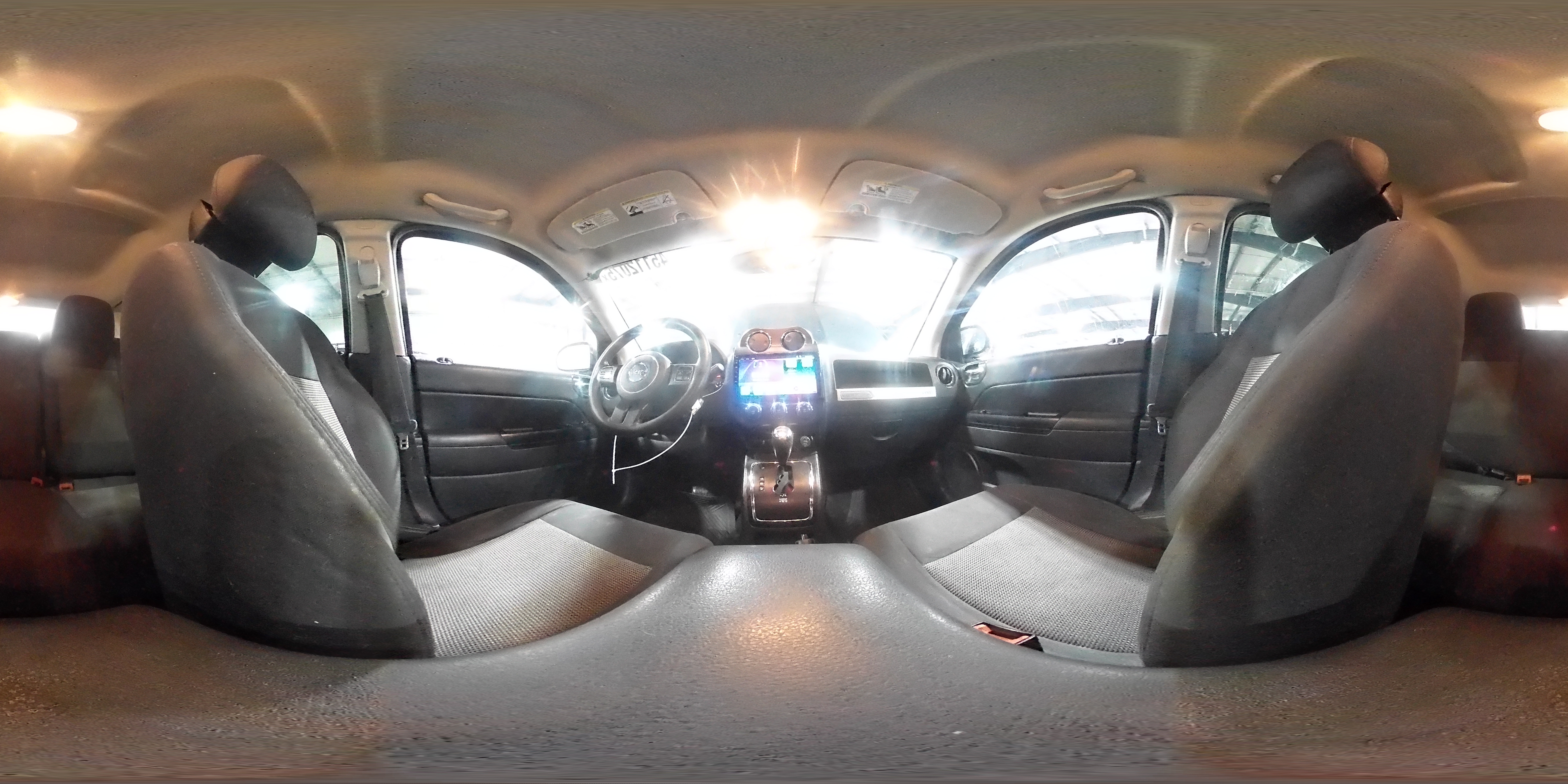 2014 Jeep Compass - Image 15
