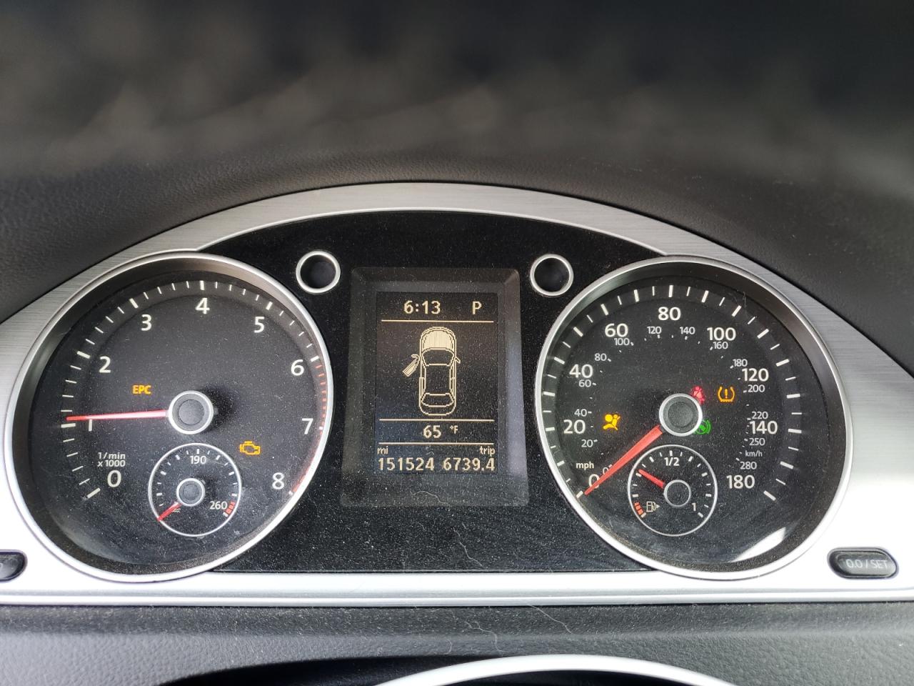 2014 Volkswagen Passat CC - Image 9