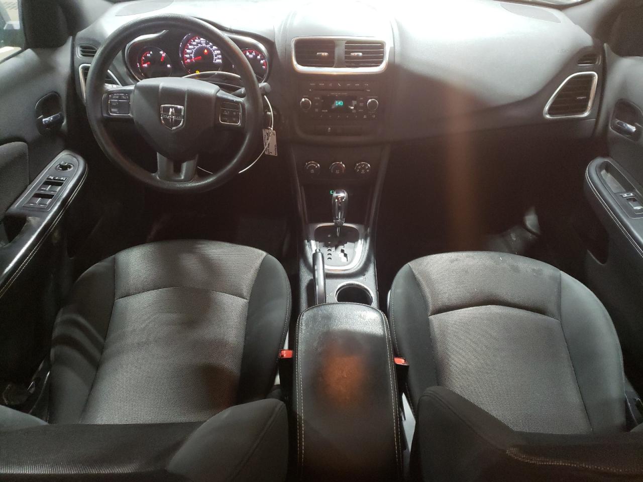 2014 Dodge Avenger - Image 8
