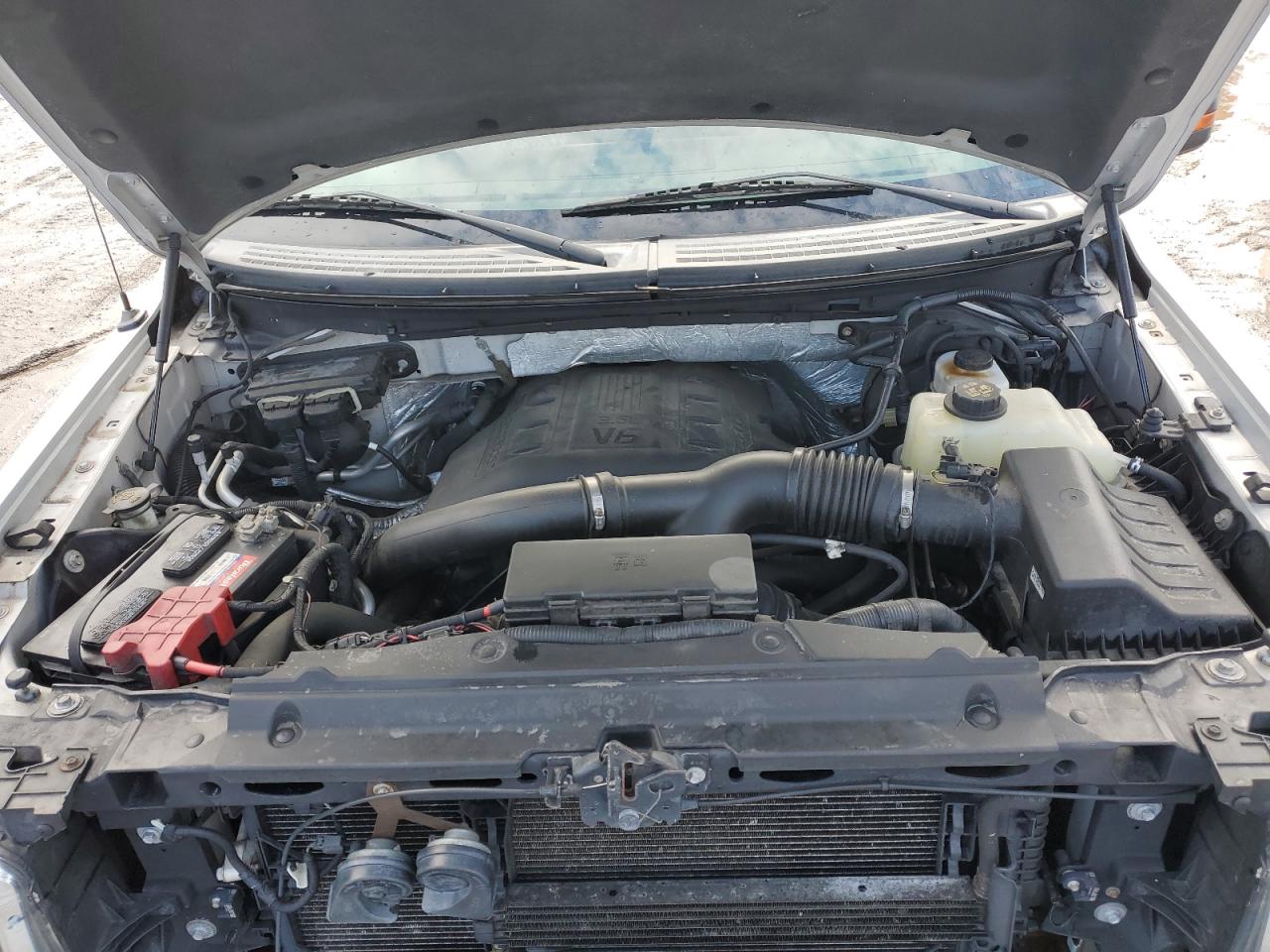 2012 Ford F-150 - Image 11