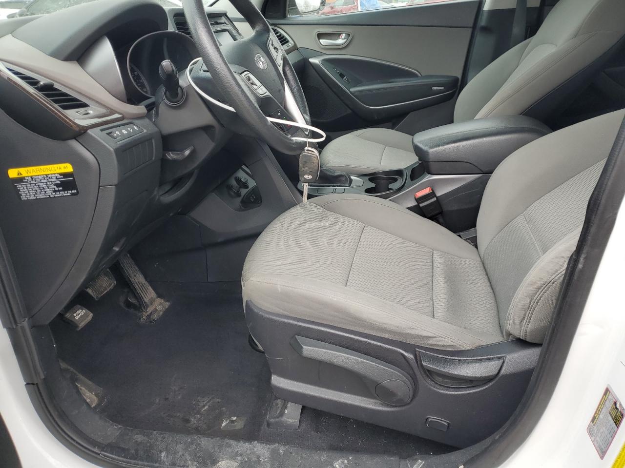 2018 Hyundai Santa Fe - Image 7