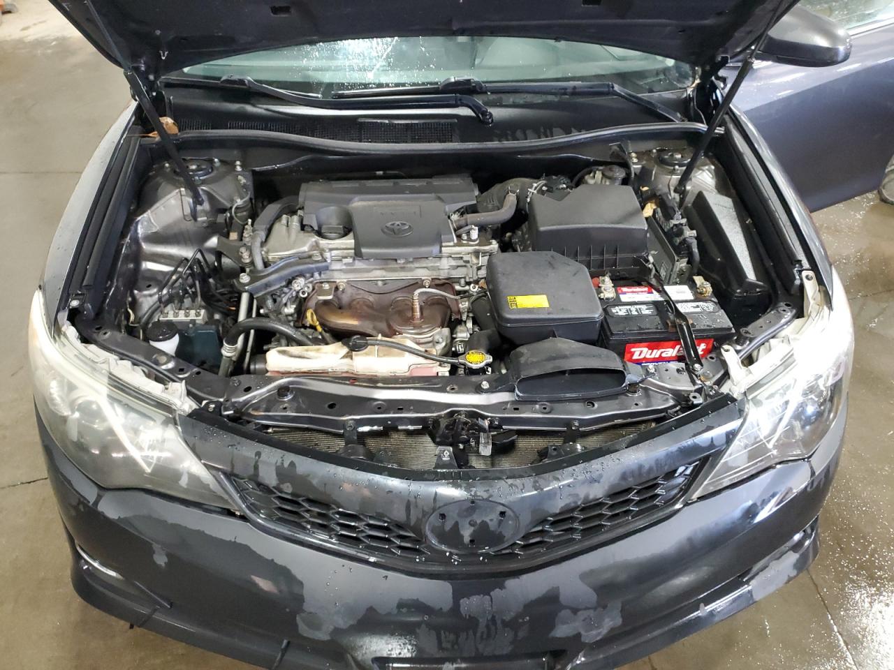 2012 Toyota Camry - Image 12