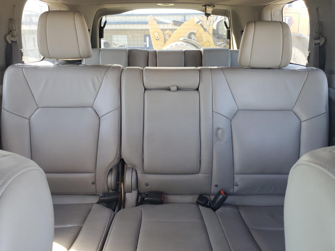 2014 Honda Pilot - Image 10