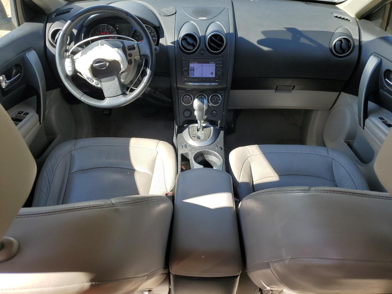 2011 Nissan Rogue - Image 8