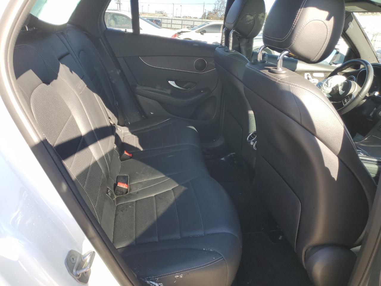 2020 Mercedes-Benz GLC - Image 11