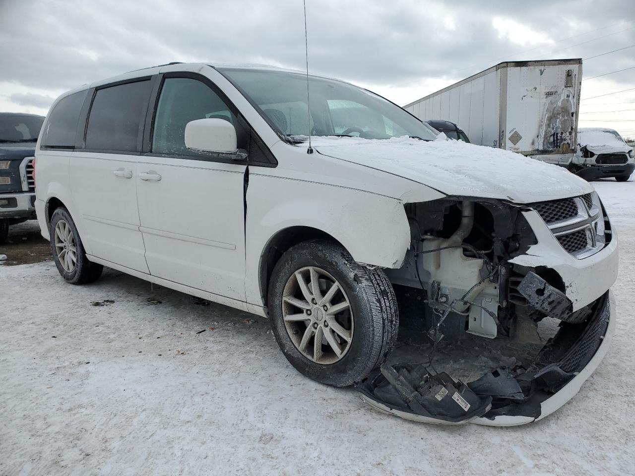 2016 Dodge Caravan - Image 4