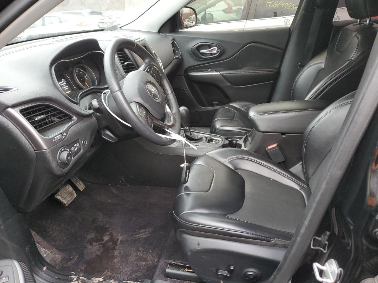 2019 Jeep Grand Cherokee - Image 7