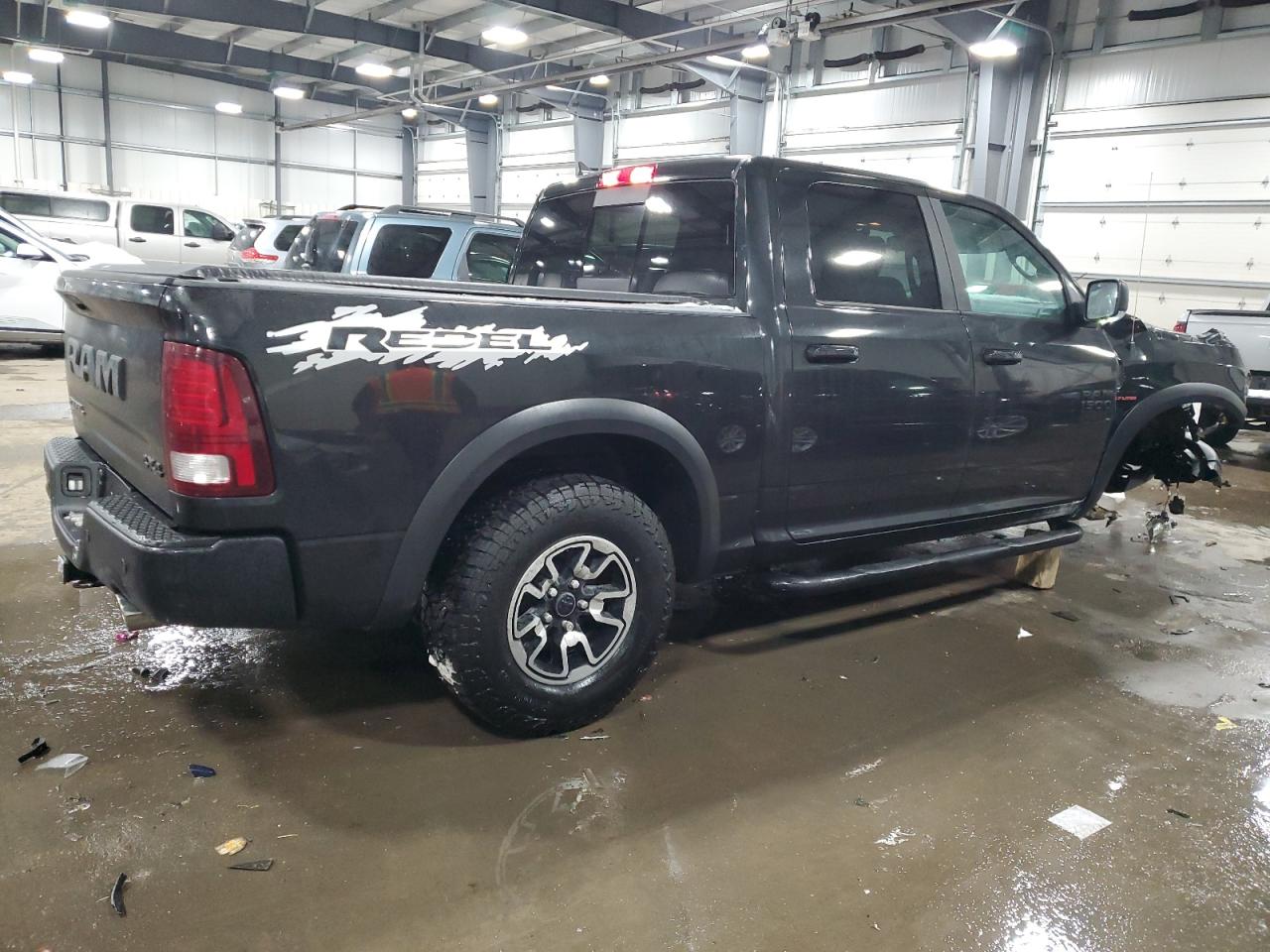 2018 RAM 1500 - Image 3