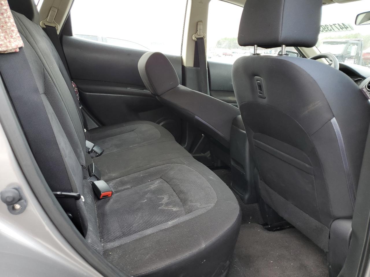 2014 Nissan Rogue - Image 11