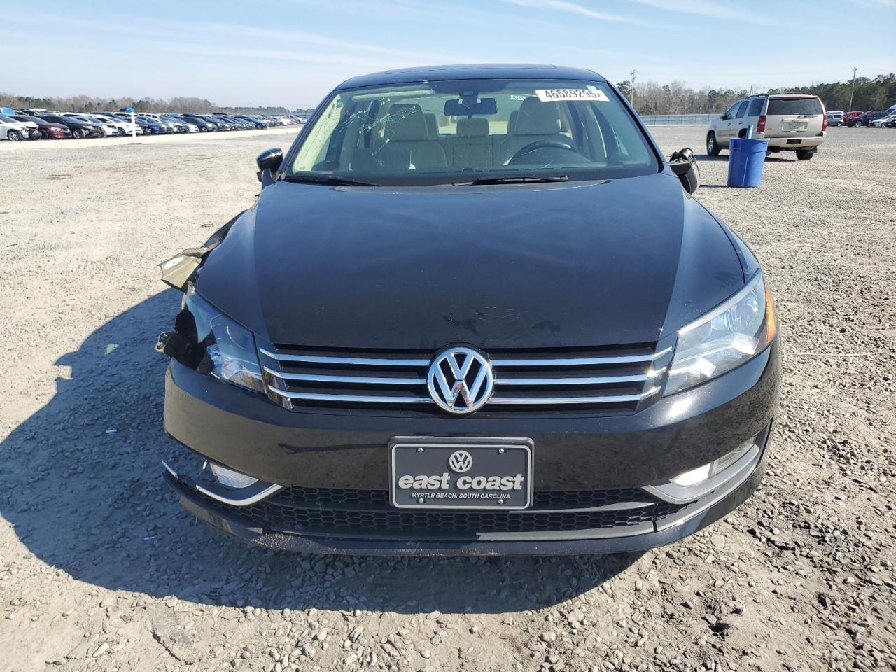 2015 Volkswagen Passat - Image 5
