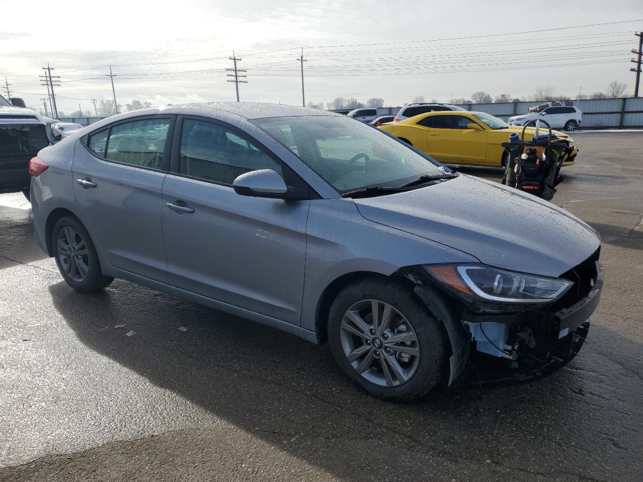 2017 Hyundai Elantra - Image 4